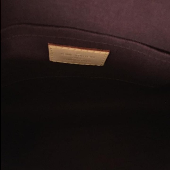 Louis Vuitton Authentic Favorite MM - Picture 14 of 16